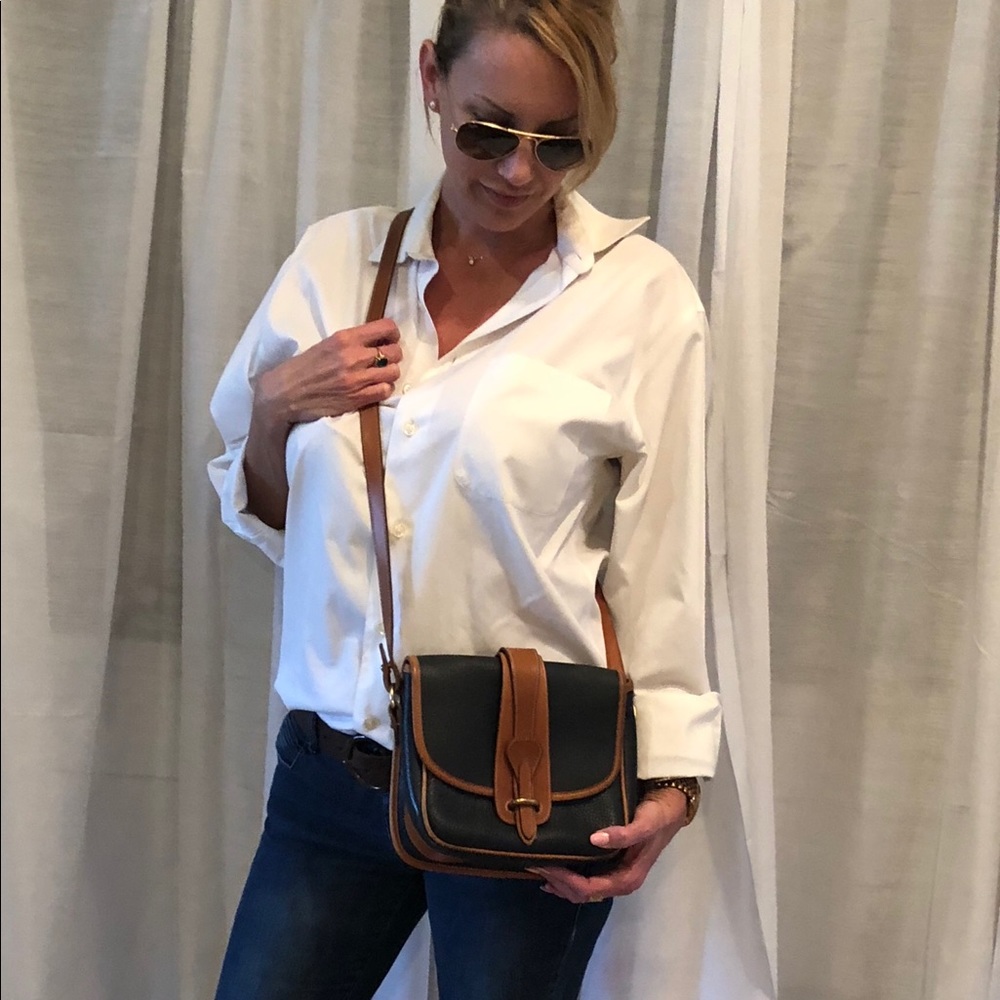 Lovely Vintage Dooney & Bourke Crossbody Bag
